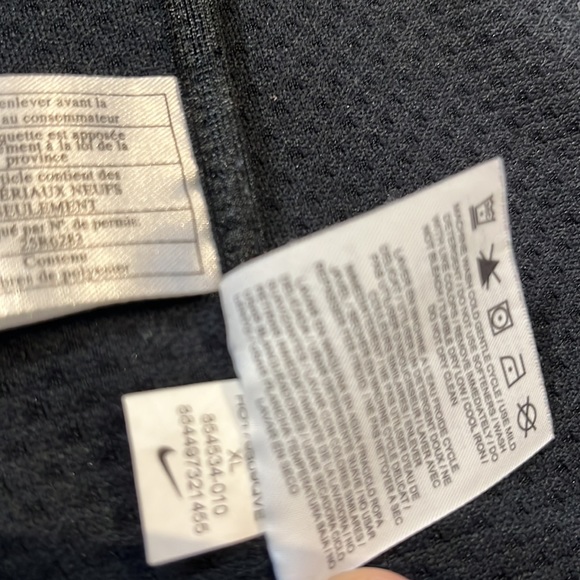 Nike Golf aeroloft black vest - Picture 11 of 12